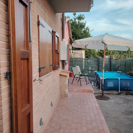 Sandra House - Дом отдыха Чертальдо